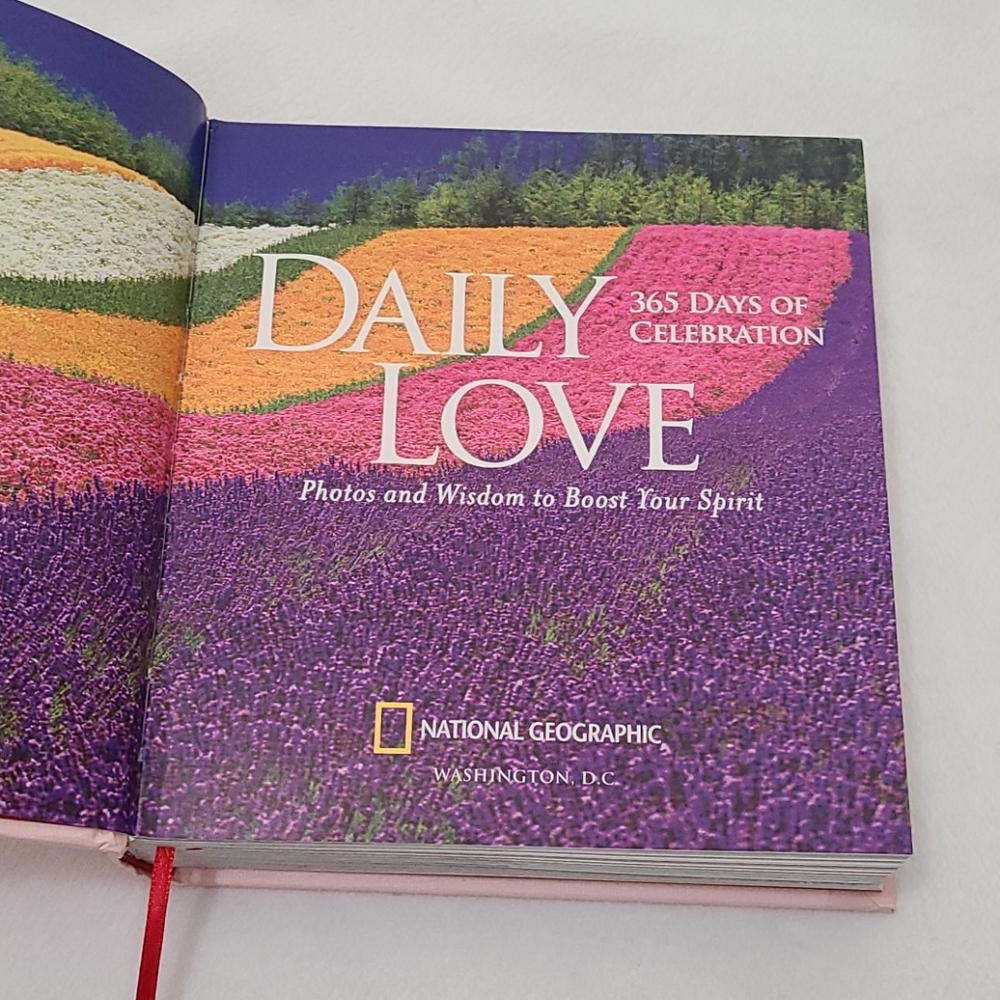 Daily Love Book - Picture 2 of 12